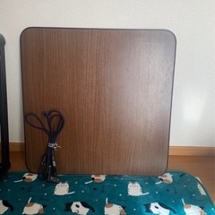 正方形70×70のこたつテーブルと煉獄さんのこたつ布団