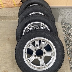 ダンロップ　タイヤ、ホイール