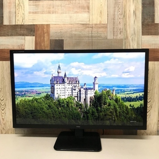 即日受渡❣️フルハイビジョンスピーカー内蔵32型液晶モニター12500円