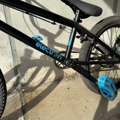 【1/4まで値下げ！】BMX FLY