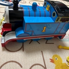 トーマス