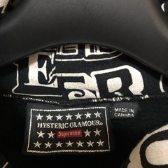 美品！シュプリーム Supreme パーカー 売ります