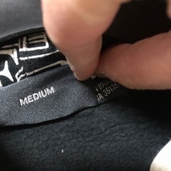 美品！シュプリーム Supreme パーカー 売ります