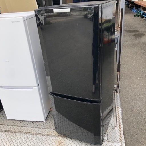 福岡市内配送無料　三菱電機 MITSUBISHI ELECTRIC MR-P15X-B [冷蔵庫 （146L・右開） 2ドア サファイアブラック]