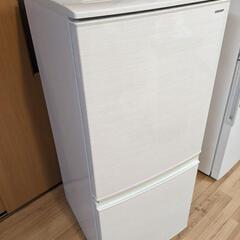 □ SHARP、２ドア、冷蔵庫、137L、山梨県甲斐市 - 冷蔵庫