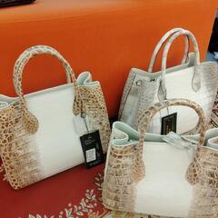 レディースハンドバックいろいろあるワニ革ハンドバック蛇革ダッチョウ革