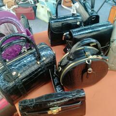 本革ハンドバックワニ革ダッチョウ革蛇革