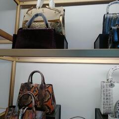 本革ハンドバックワニ革ダッチョウ革蛇革