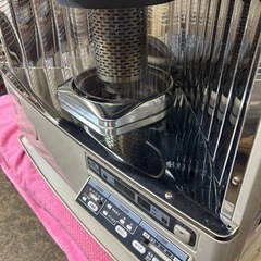 万代店　分解掃除済み　サンポット UFH-7710URC  床暖房内蔵 石油暖房機 カベック [木造20畳/コンクリート32畳] 煙突式 