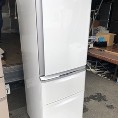 福岡市内配送無料　三菱電機 MITSUBISHI ELECTRIC MR-C34Y-W [冷蔵庫 Cシリーズ （335L・右開） 3ドア パールホワイト]
