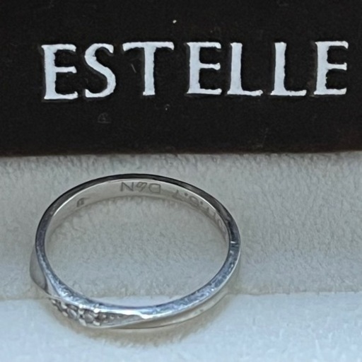 結婚指輪　プラチナ900 ESTELLE 8号