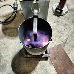 ガレージなどに 自作廃油ストーブ 移動に便利キャスター付き コック 