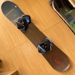 【中古雪板屋　ESAKU】スノーボードセット　BURTON　tr...