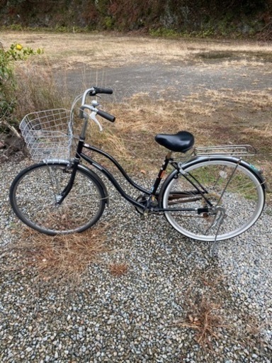 ママチャリ　学生自転車　ブラック　黒　casuly 6段変速ギア付き