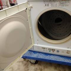 😎お買い得品😎日立 HITACHI 2013年製 DE-N55FX 5.5kg 衣類乾燥機 あとは着るだけ 1139