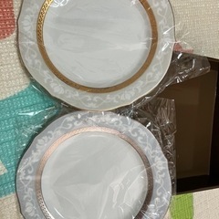  Noritake 新品プレート　ベージュとブルーの2枚セット