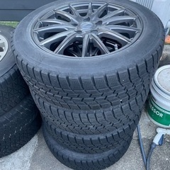 215/55r17スタッドレスタイヤ4本セット