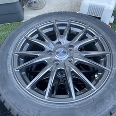 215/55r17スタッドレスタイヤ4本セット