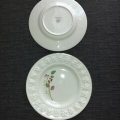 Wedgwood フェスティビティプレート21cm(ラズベリー) 4枚