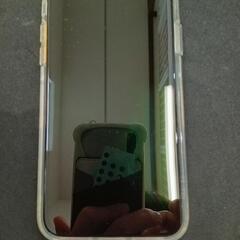 ★【iPhone】iPhoneXS　256G シルバー　バッテリー交換済み 100% クリアケース付き【店頭販売のみ】