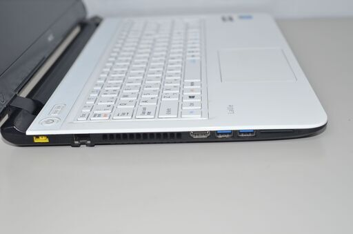 人気の薄型☆NECノートパソコン/SSD256GB/Windows10/カメラ Amazon.co