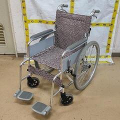 1221-048 車椅子