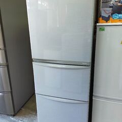 冷蔵庫３４０リットル　２０１３年式