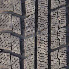 TOYO スタッドレスタイヤ 195 65r15 toyo 2017年45週 フリード 8部山 5穴