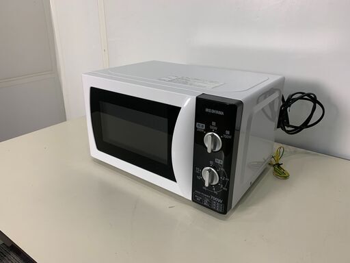 (231221)　アイリスオーヤマ　電子レンジ　IMB-T171-6　2018年製　60Hz専用