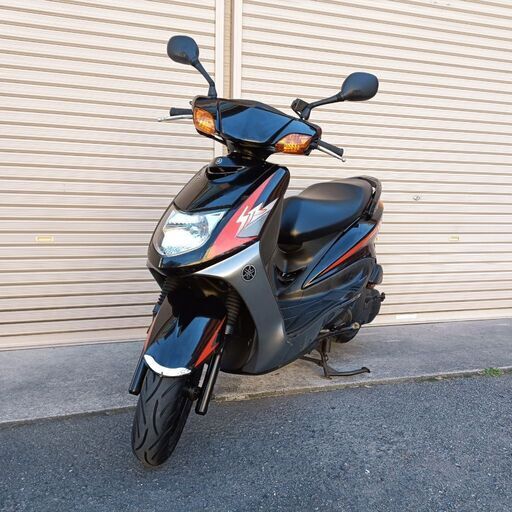 シグナスX SR 小型 原付2種 125スクータ 関西外大近く