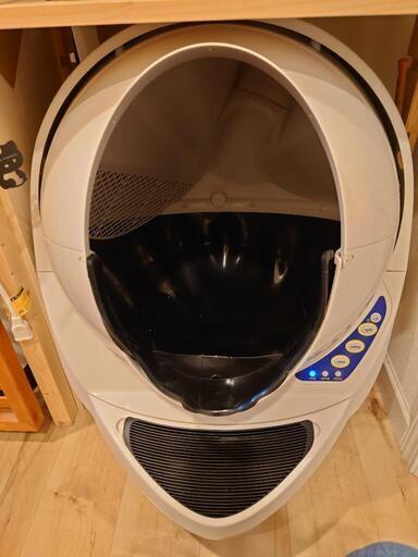 キャットロボットオープンエアー　自動掃除ねこトイレ