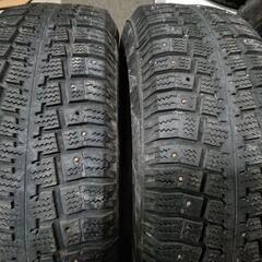 引き取り 195/65R15 4本 スパイクタイヤ ピレリ チップピン
