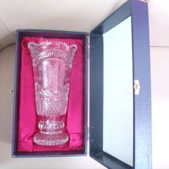 KAMEI  GLASS　クリスタル花瓶。未使用品。