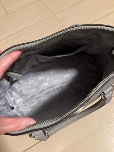 直接のみ ⭐︎新品⭐︎ COACH ハンドバッグ ショルダー 丸ロゴ ライト