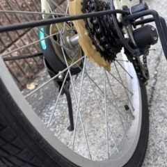 🚲自転車❺折り畳み式  変則付き 上質シート カゴあり・鍵付き おしゃれ 走行可能 大阪府内 配達無料