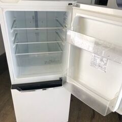 福岡市内配送無料　2020年　ハイセンス 【右開き】130L 2ドアノンフロン冷蔵庫 エディオンオリジナル パールホワイト HR-D1302