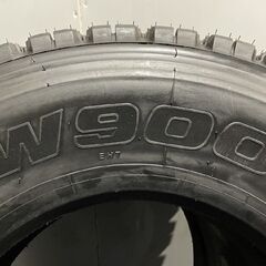 新品 BS BRIDGESTONE W900 245/80R17.5 133/131J 17.5インチ トラックタイヤ スタッドレス 2本 地山 中型 ユニック　(MTV118) クレジットカード QRコード決済可能