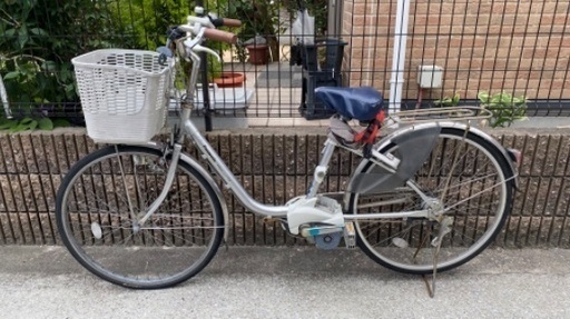 電動アシスト自転車 10  Panasonic  バッテリー \u0026 充電器付き 走行可能 26インチ 大阪府内全域配達無料  引き取りに来て頂ける場合は値引きします