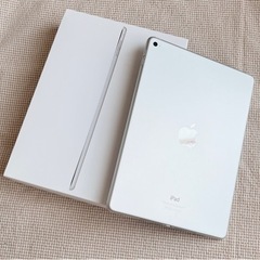 iPad Air 2   64GB  シルバー