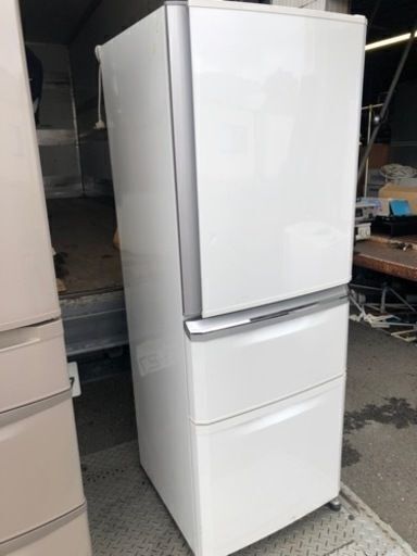 福岡市内配送無料　三菱電機 MITSUBISHI ELECTRIC MR-C34X-W [冷蔵庫 Cシリーズ （335L・右開） 3ドア パールホワイト]