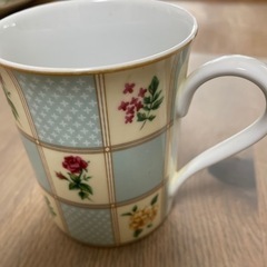NARUMI 製　コーヒーカップ