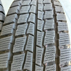 スタッドレスタイヤ＋ホイール　4本セット　ハイエース100系　195/80Ｒ15（6穴）