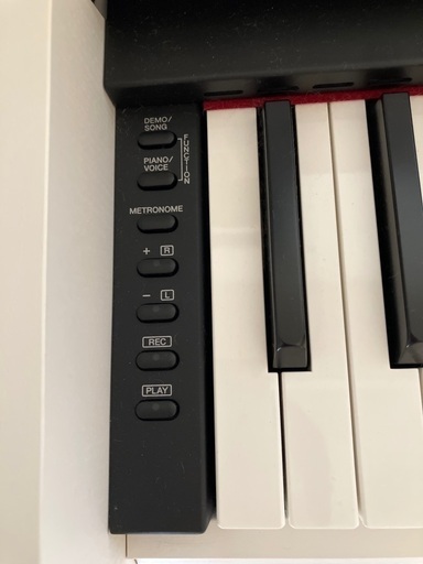 電子ピアノ YAMAHA ARIUS ほぼ未使用 カバー付き 送料込み YAMAHA