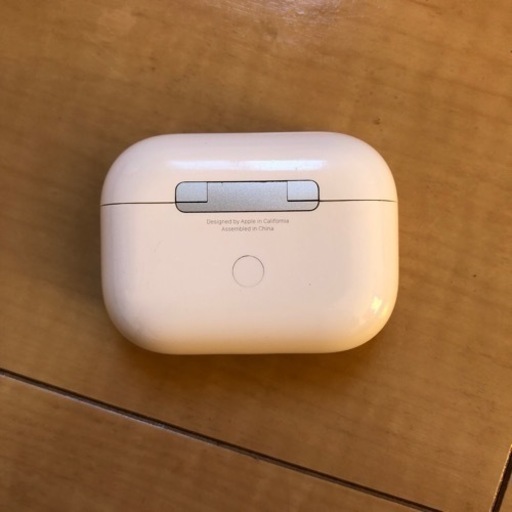 取引中　AirPods Pro 第一世代　イヤホン　Bluetooth