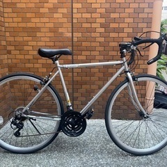grandir グランディール ロードバイク ドロップハンドル ABUS付き 空気入れ付き 自転車 クロスバイク 700c