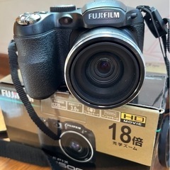美品デジタルカメラ FINEPIX S2500HD さしあげます🩵