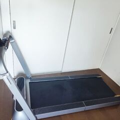 ほぼ未使用 KingSmith WalkingPad R2 ウォーキングマシン. 1月17日まで！