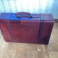 【ネット決済】スペイン製革張りスーツケース