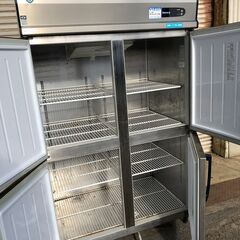 年末処分価格★取引限定★　ダイワ DAIWA 業務用縦型　４ドア　冷蔵庫 401CD　動作品　　三重発 年末処分価格☆取引限定☆ ダイワ DAIWA 業務用縦型 4ドア 冷蔵庫