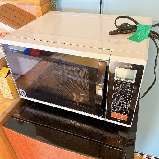 東芝、フラット庫内を採用したコンパクトオーブンレンジ「ER-20B」 - 価格.com TOSHIBA　オーブンレンジ　ER-20B(W)　ホワイト